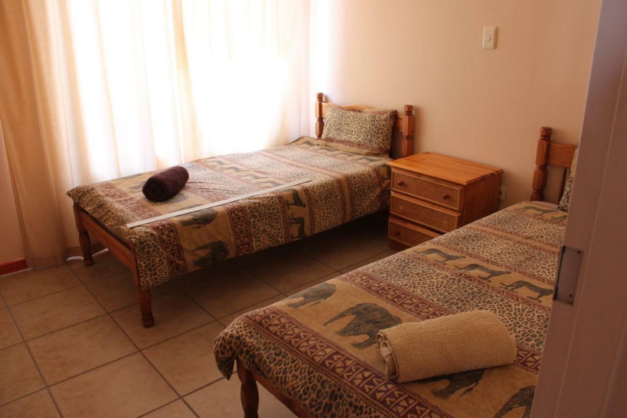 Marina Sands Villa Jeffreysbaai Buitenkant foto